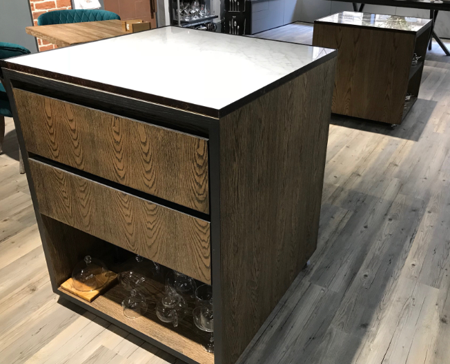 Table - G&G Goodfellows
