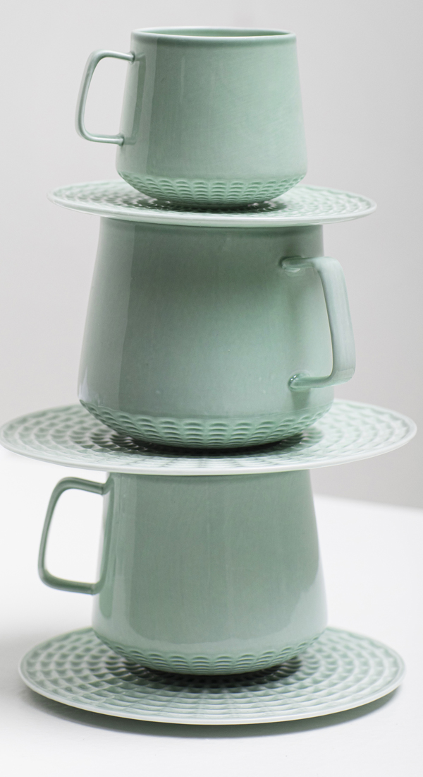 Cups & Saucers