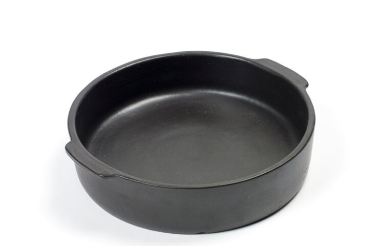 medium round oven dish 20x5cm h p14018 9562 image - G&G Goodfellows