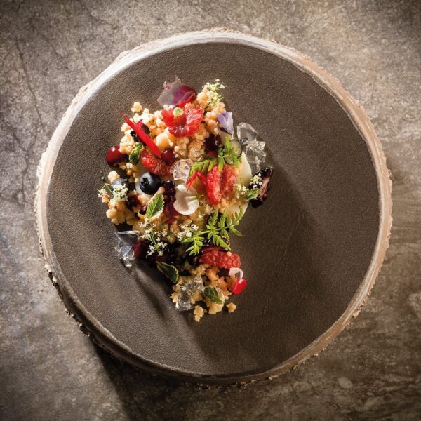 Platform Plate 20x3.5cm(h) - Storm Rim
