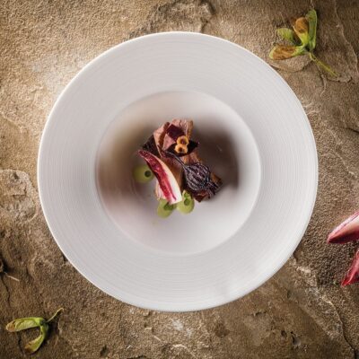 Saturn 24cm Rimmed Bowl