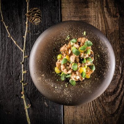 Stone Plate 24cm - Black/Rust
